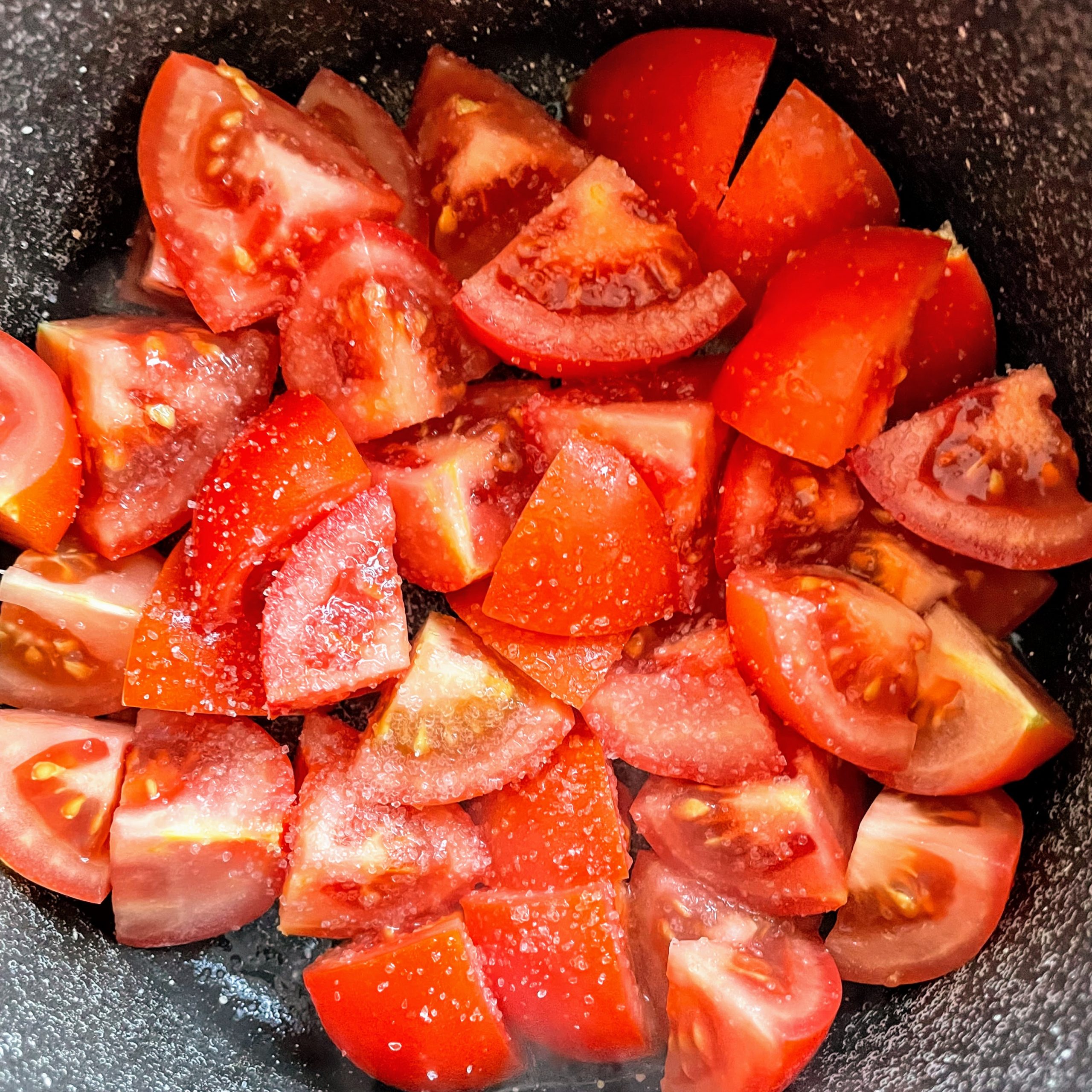 beef tomato soup noodles tomatoes in pot