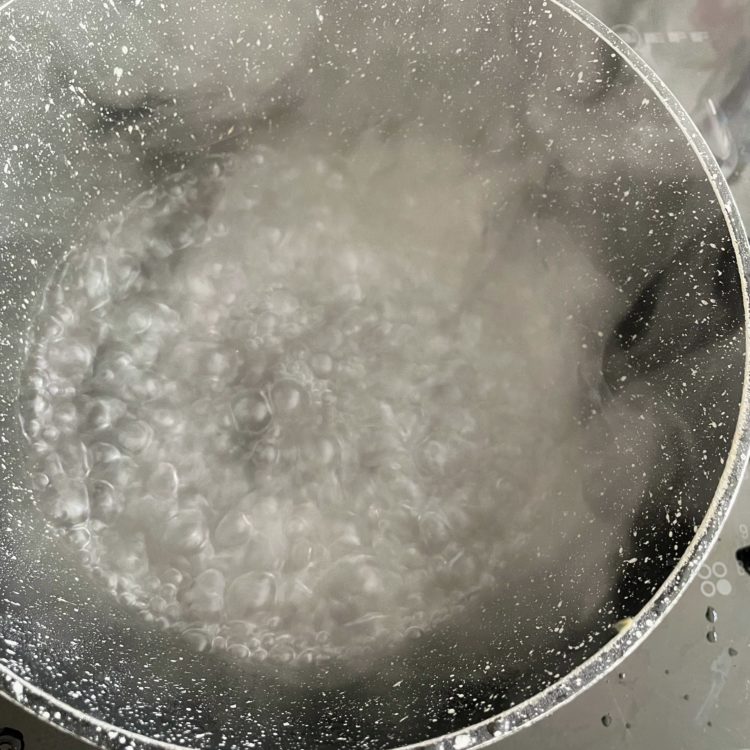 chinese guotie pot boiling