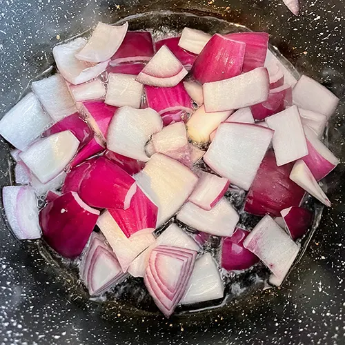 sweet and sour chicken recipe onions in pot