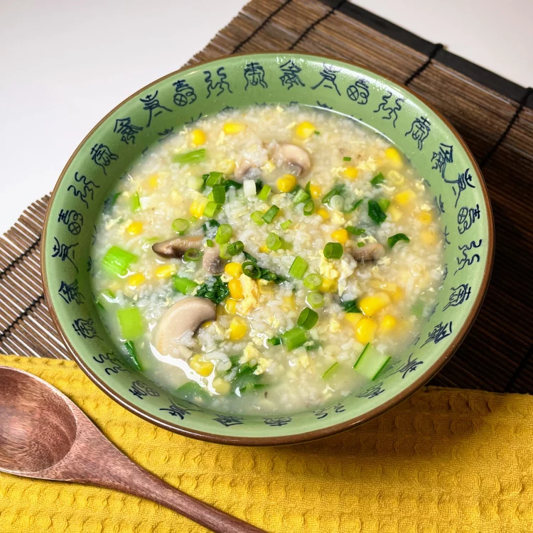 Chinese veggie congee ready to be eaten